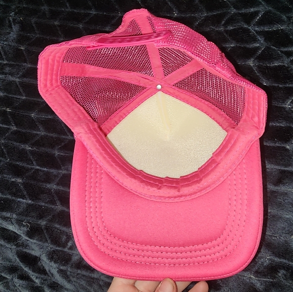 Hat - Picture 3 of 3